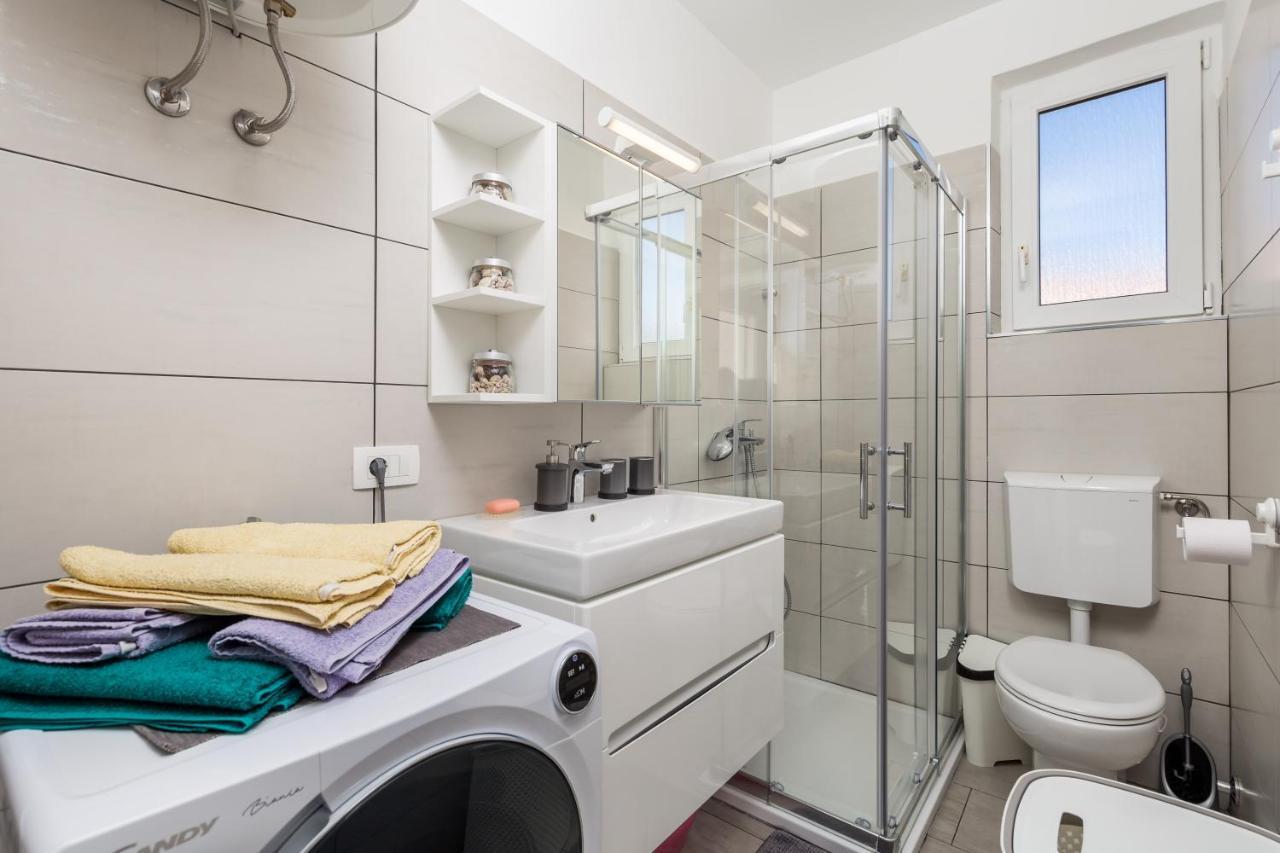 Apartment Tonka Barbat na Rabu Екстериор снимка